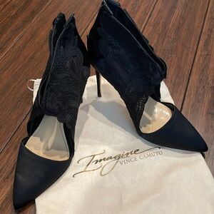 Vince Camuto Imagine Blk heels